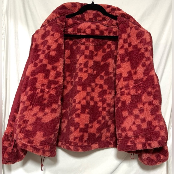 LIKE NEW JoyLab Printed High Pile Fleece Zip Up Jacket Winter Warm Cozy Cropped - Picture 7 of 12